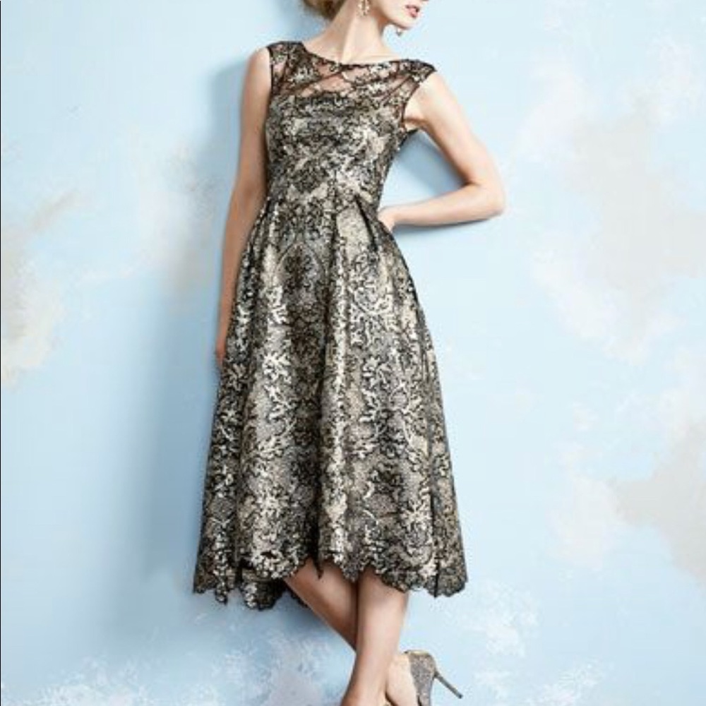 Kay Unger 14 sequin and lace dress Great condition